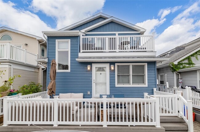 property at 38 California St