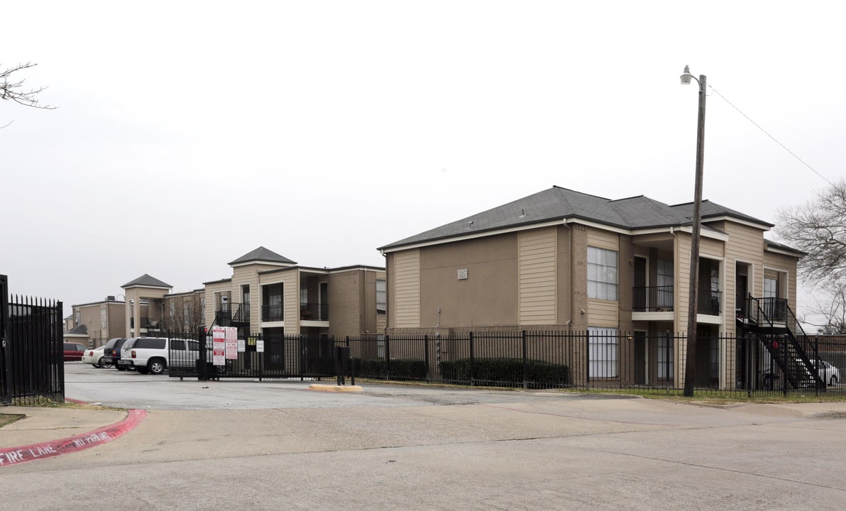 Princeton in Mesquite, TX - Foto de edificio