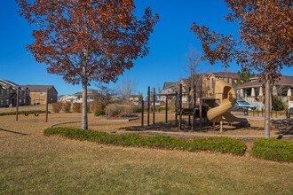 Spring Creek Townhomes in Colorado Springs, CO - Building Photo - Building Photo