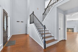 43 Hessenford St in Sugar Land, TX - Building Photo