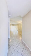 14814 SW 108th Terrace in Miami, FL - Foto de edificio - Building Photo