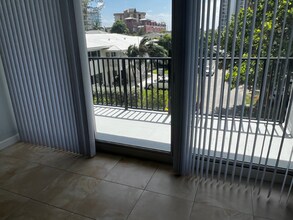 525 N Ocean Blvd in Pompano Beach, FL - Building Photo - Building Photo