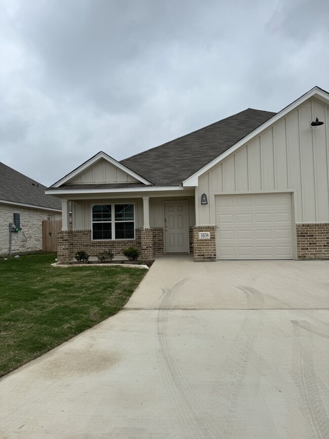 property at 3108 Wasilla Dr