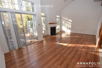 962 Yachtsman Way in Annapolis, MD - Building Photo - Building Photo