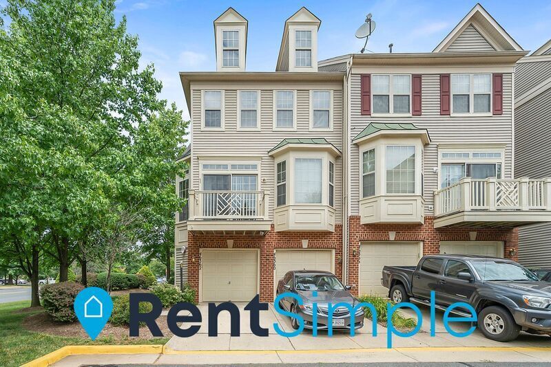 46362 Monocacy Square in Sterling, VA - Building Photo