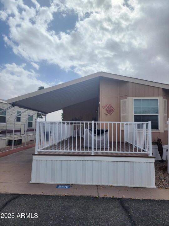 8700 E University Dr in Mesa, AZ - Building Photo