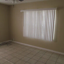1305 N Thornton St in Clovis, NM - Building Photo - Building Photo