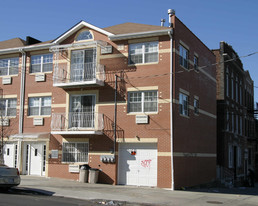 3724 108th St Apartments