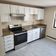 80 Charlesbank Way in Waltham, MA - Building Photo - Building Photo