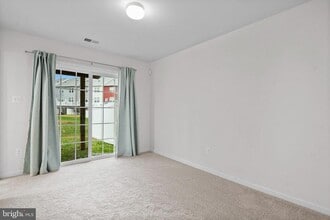 23177 Ambrosia Ln in California, MD - Building Photo - Building Photo