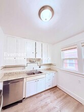 13523 Santa Rosa Dr in Detroit, MI - Building Photo - Building Photo