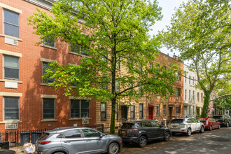 936 Lorimer St in Brooklyn, NY - Building Photo - Building Photo