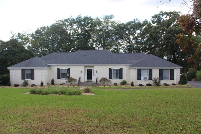 property at 510 Walnut Creek Dr