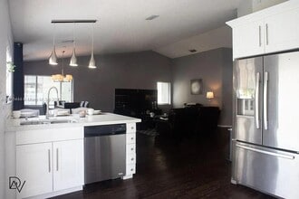 14504 SW 144th Terrace in Miami, FL - Building Photo - Building Photo