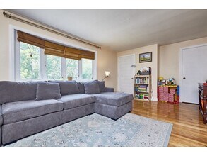 29 Parker St in Watertown, MA - Building Photo - Building Photo