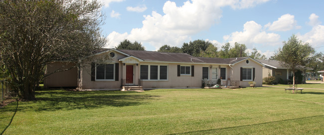 3325 N University Ave in Lafayette, LA - Building Photo - Building Photo