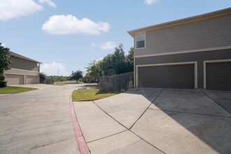 908 Sebastian Bend in Pflugerville, TX - Building Photo - Building Photo