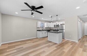 1035 W 6th N St in Morristown, TN - Building Photo - Building Photo