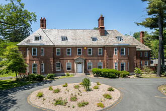 Villages at Hartford in Hartford, CT - Building Photo - Building Photo