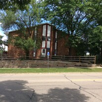 501 N. Whitney Way Madison, WI in Madison, WI - Building Photo