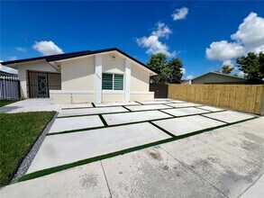 20848 SW 118th Ave in Miami, FL - Building Photo - Building Photo