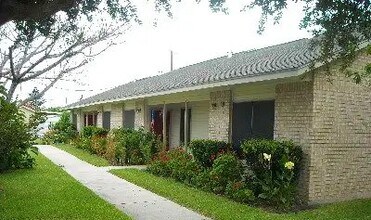 201 Morning Glory St in Rio Hondo, TX - Building Photo - Building Photo