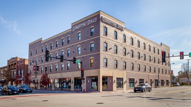 Cla Enterprises Inc Apartments And Nearby Dekalb For Rent 26photos Cornerstone Dekalb Apartments1