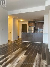 11611 Yonge St in Richmond Hill, ON - Building Photo - Building Photo