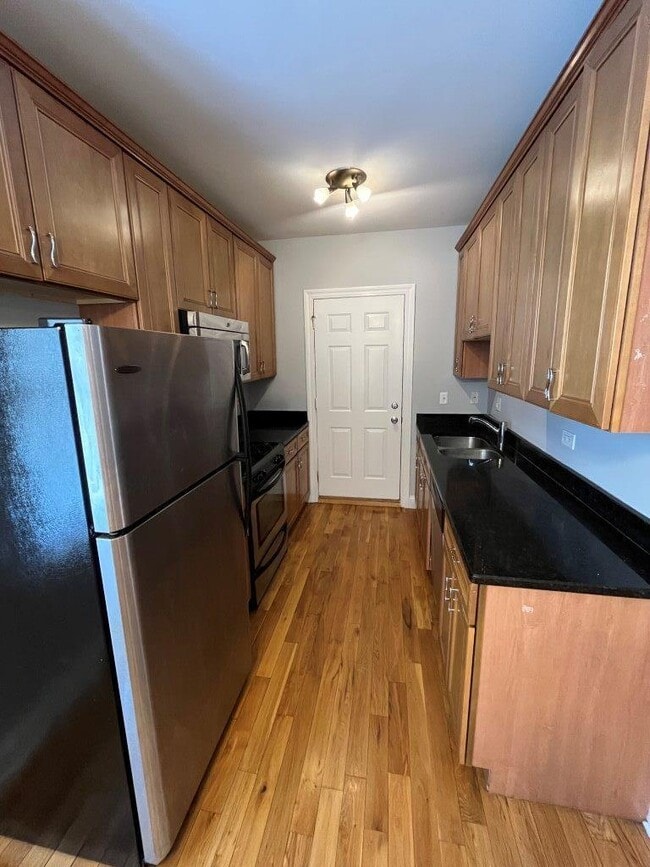 4548 W George St in Chicago, IL - Building Photo - Building Photo
