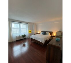 6 Whittier Pl, Unit 8M in Boston, MA - Building Photo - Building Photo