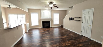 2792 Ashleigh Ln in Alpharetta, GA - Foto de edificio - Building Photo