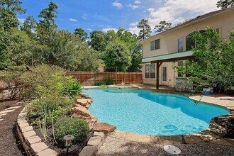 11 Valleybrook Pl in Spring, TX - Building Photo - Building Photo