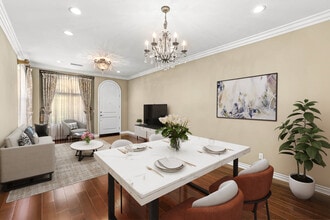 808 S Golden W Ave, Unit B in Arcadia, CA - Foto de edificio - Building Photo