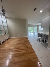 4949 Kingston Way in Naples, FL - Building Photo - Building Photo
