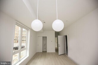 1229 N 27th St in Philadelphia, PA - Building Photo - Building Photo