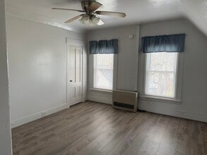 316 Douglas St in Manchester, NH - Building Photo - Building Photo