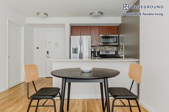 120 W 21st St in New York, NY - Building Photo - Building Photo