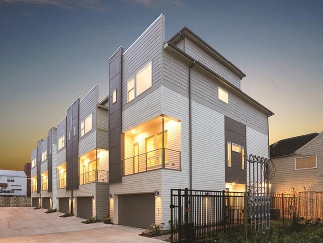 property at 346 Eado Park Cir