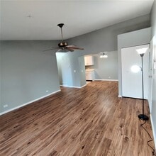 21W581 North Ave in Lombard, IL - Building Photo - Building Photo