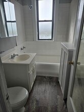 7100 S South Shore Dr in Chicago, IL - Building Photo - Building Photo