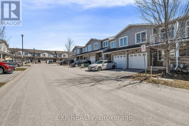 75 Prince William Way in Barrie, ON - Building Photo - Building Photo