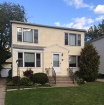 4067 Harlem Rd, Unit Studio in Buffalo, NY - Building Photo