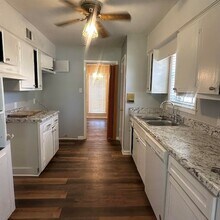 5364 Santa Monica Cove in Memphis, TN - Foto de edificio - Building Photo