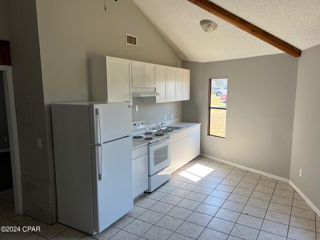 918 Helen Ave in Panama City, FL - Building Photo - Building Photo