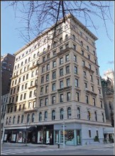 1070 Madison Ave in New York, NY - Building Photo - Building Photo