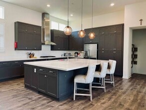 109 Terrapin in Irvine, CA - Foto de edificio - Building Photo