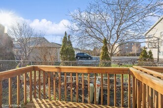 8152 Daniel Dr in Justice, IL - Building Photo - Building Photo