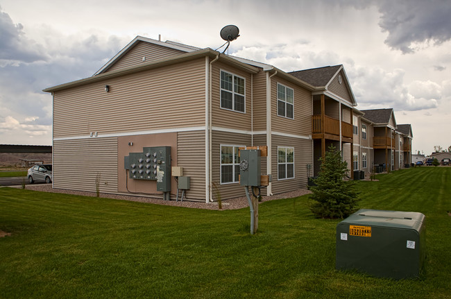 Marbleton Pinewood Apartments in Big Piney, WY - Building Photo - Building Photo