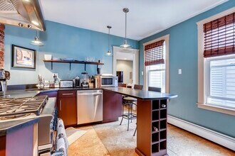 458 E 7th St in Boston, MA - Building Photo - Building Photo