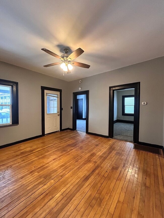 property at 315 N Dewey St